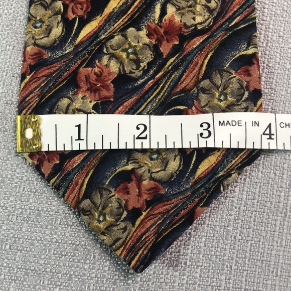 Lot of 3 Artsy Silk Neck Tie  Museums Metropolitan and Philadelphia Unique MFA - Picture 8 of 10